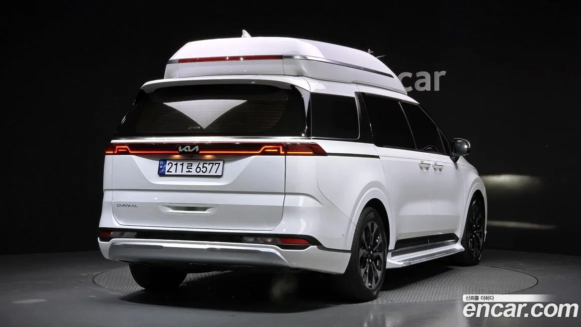 Kia Carnival — фото 4