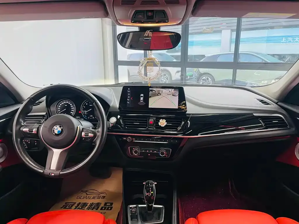 BMW 1 Series 2021 из CN, фото 8