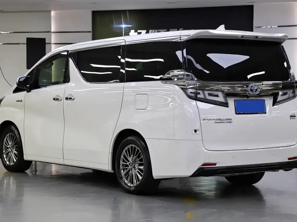 Toyota Vellfire 2021 из CN, фото 8