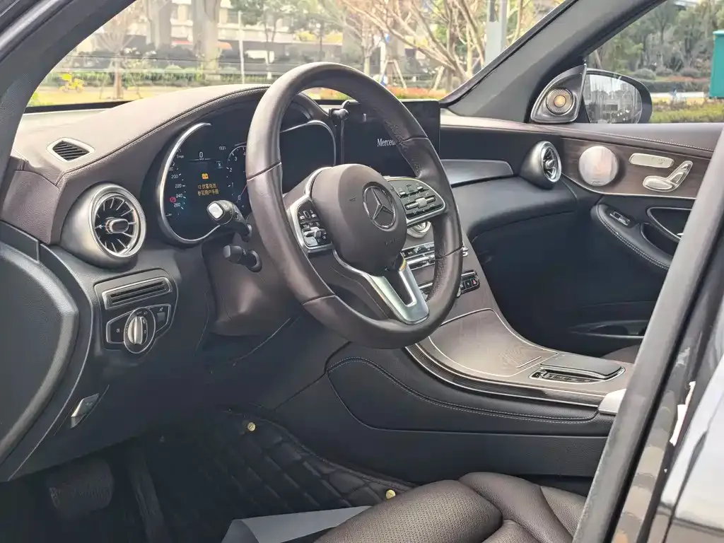 Mercedes-Benz GLC 2022 из CN, фото 10