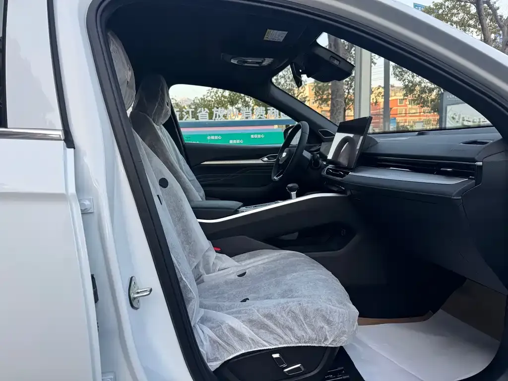 Geely Xingrui 2025 из CN, фото 3