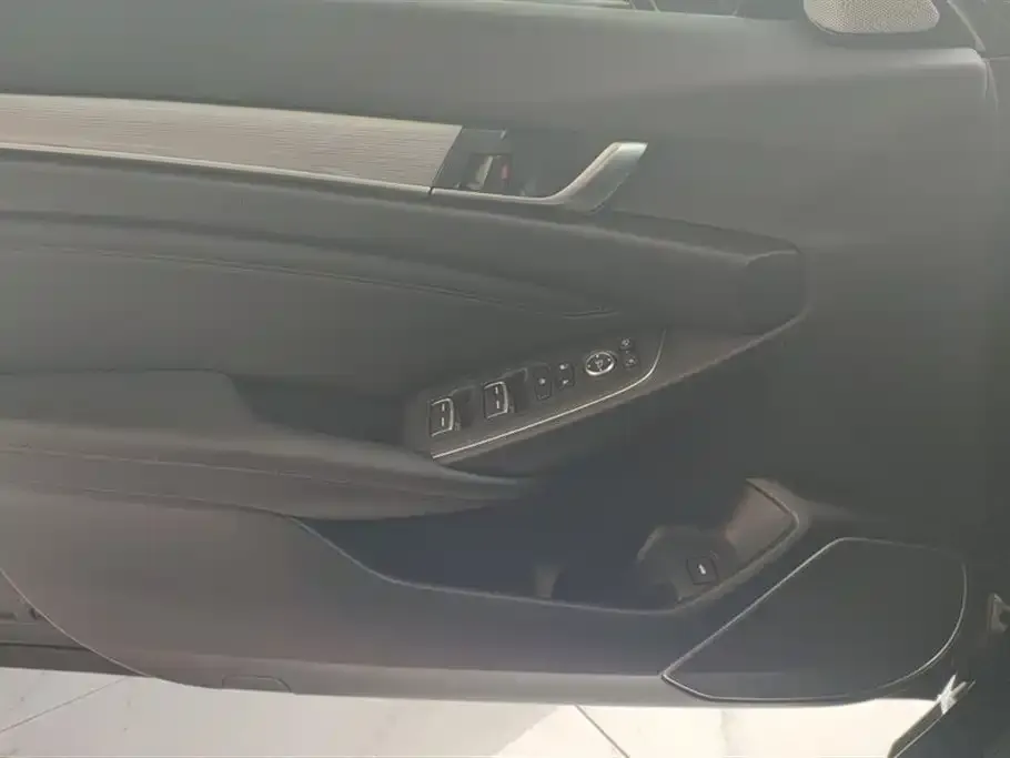 Honda Accord 2023 из CN, фото 4