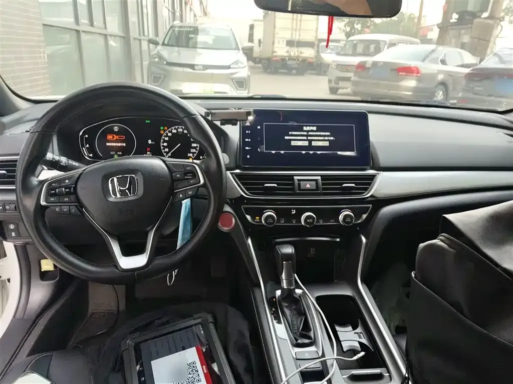 Honda Inspire — фото 10