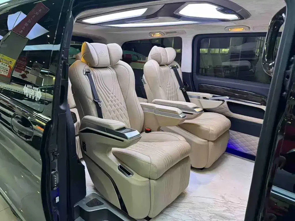 Mercedes-Benz Vito 2023 из CN, фото 7
