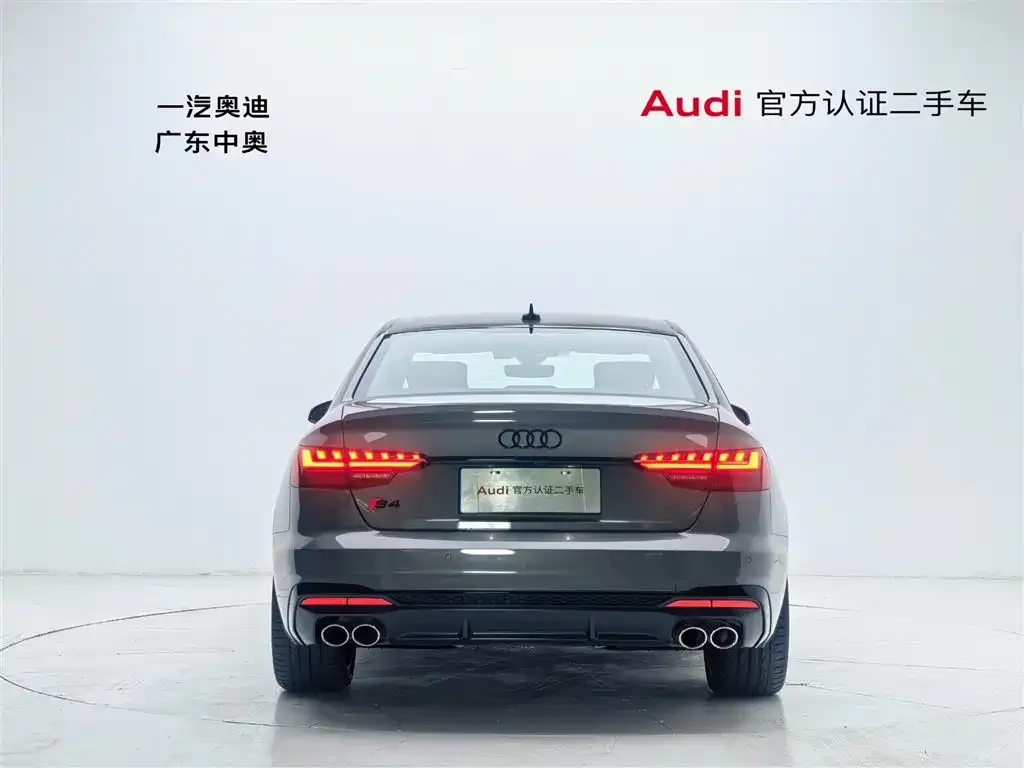 Audi S4 — фото 4