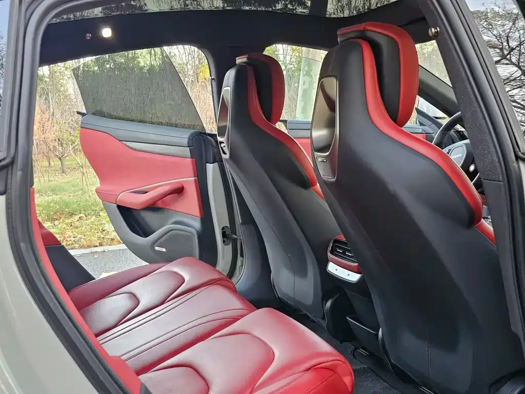 [object Object] SU7 2024 из CN, фото 8