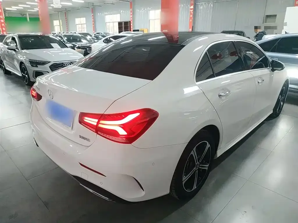 Mercedes-Benz A-Class 2022 из CN, фото 8