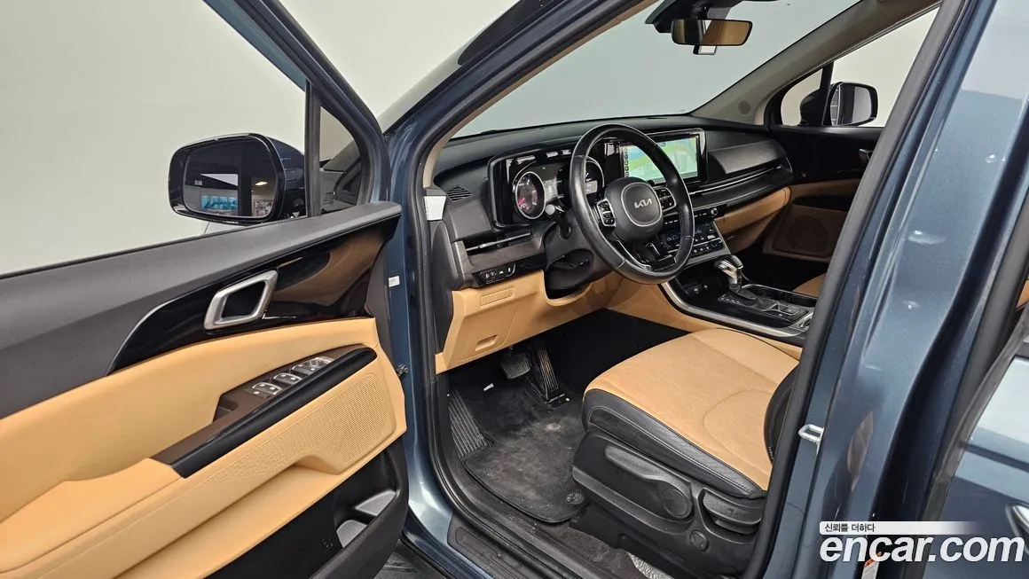 Kia Carnival — фото 10