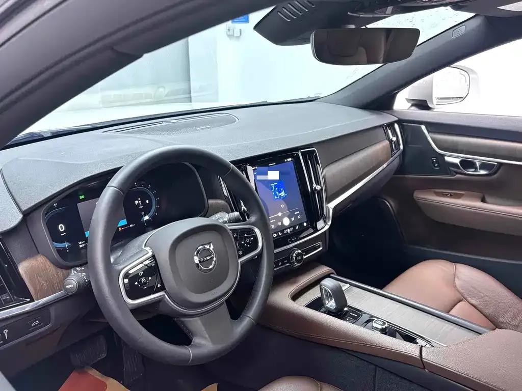 Volvo V90 2022 из CN, фото 6