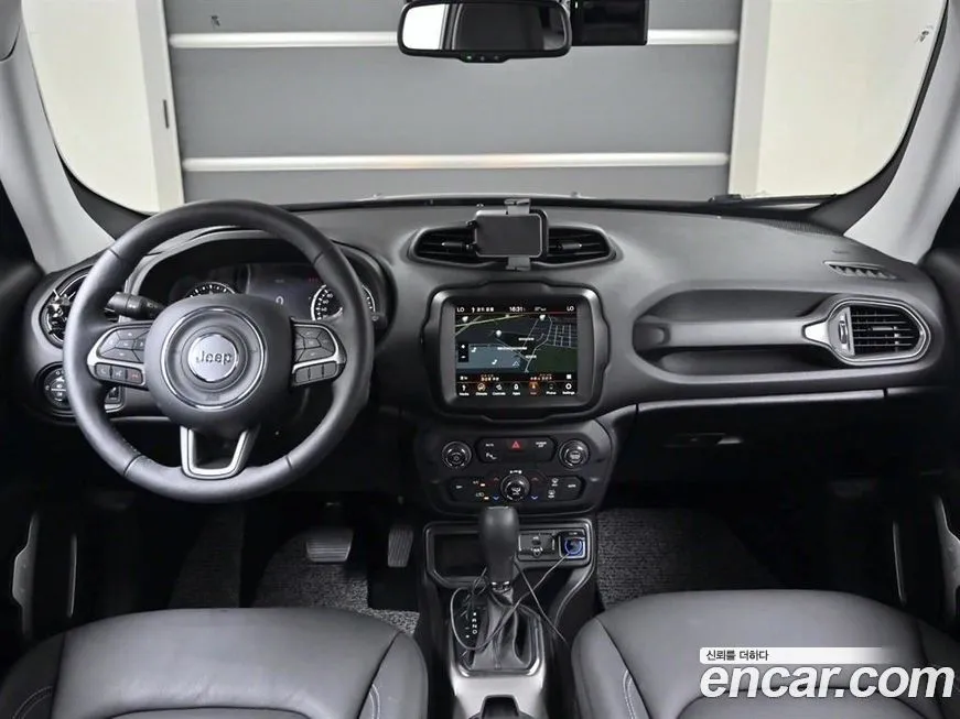 Jeep Renegade 2022 из KR, фото 3