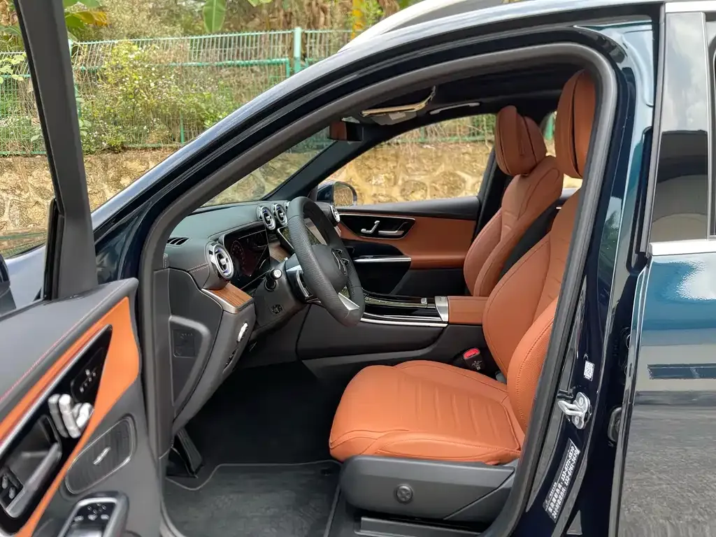 Mercedes-Benz GLC 2024 из CN, фото 4