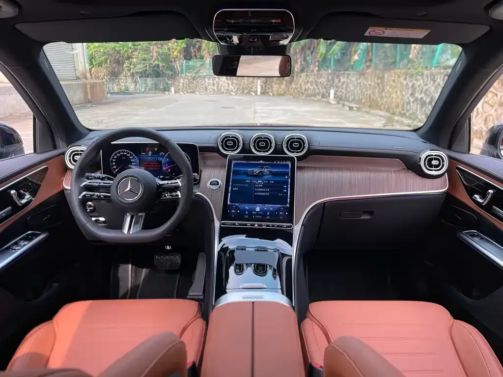 Mercedes-Benz GLC 2024 из CN, фото 7