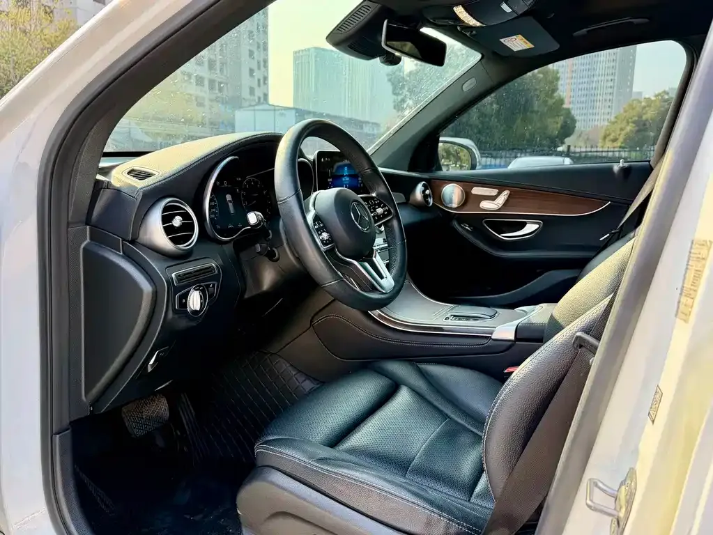 Mercedes-Benz GLC 2021 из CN, фото 7