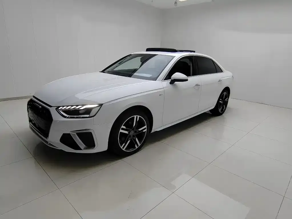 Audi A4L 2021 из CN, фото 1