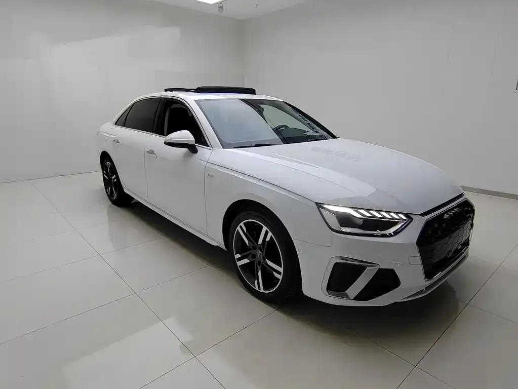 Audi A4L 2021 из CN, фото 3