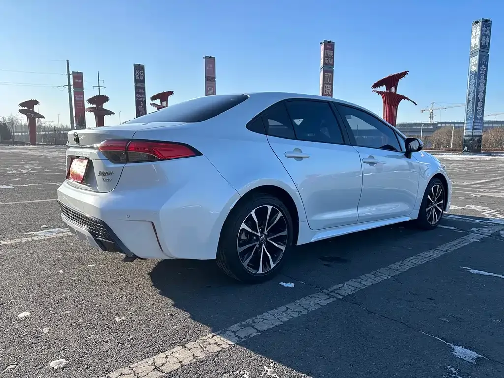 Toyota Levin — фото 10