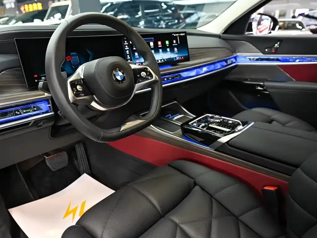BMW 7 Series — фото 5