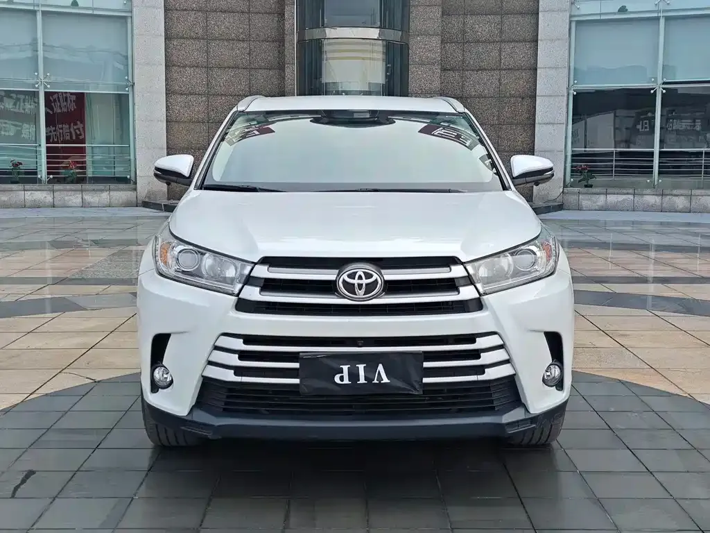 Toyota Highlander 2021 из CN, фото 1