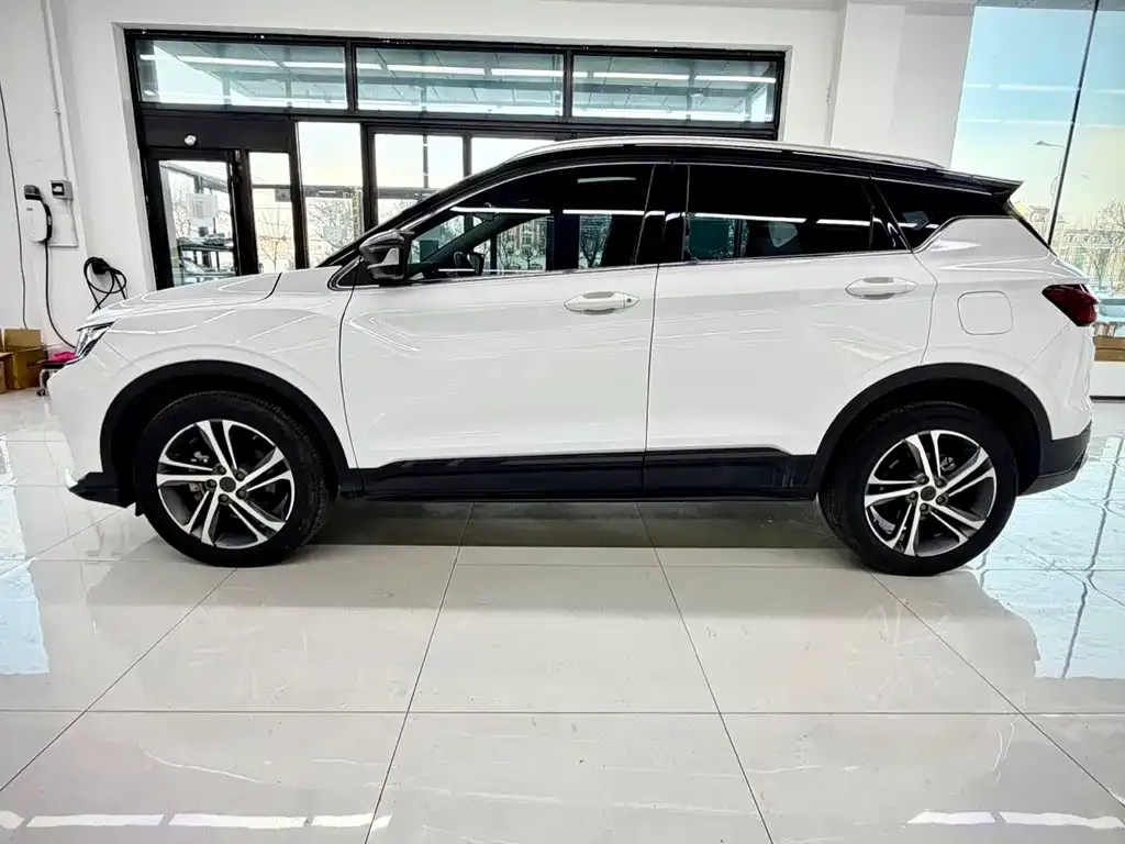 Geely Binyue 2022 из CN, фото 3