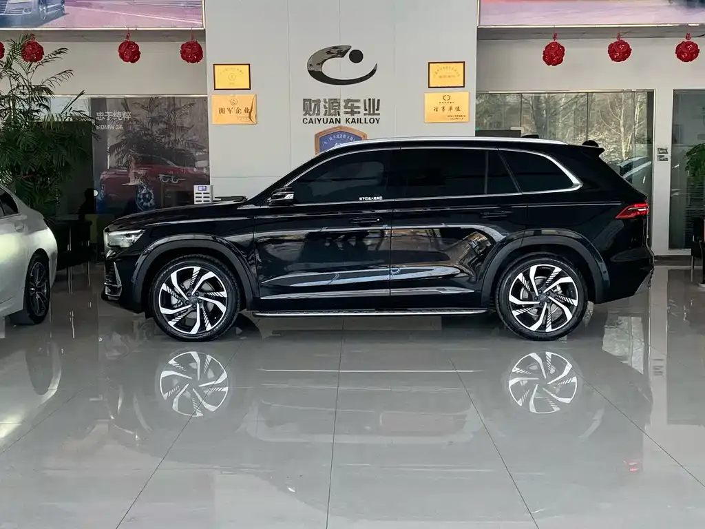 Geely Xingyue L — фото 3