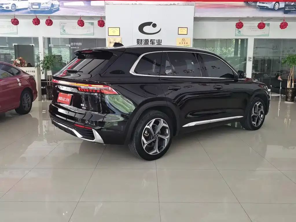 Geely Xingyue L — фото 4