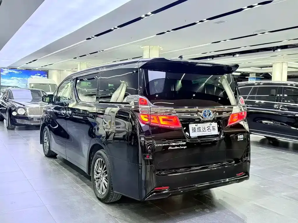 Toyota Vellfire 2022 из CN, фото 6