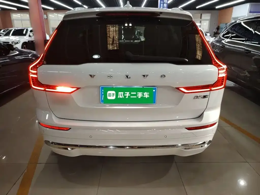 Volvo XC60 2022 из CN, фото 10