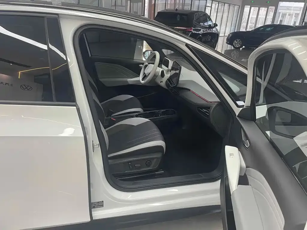 Volkswagen ID.3 2024 из CN, фото 3