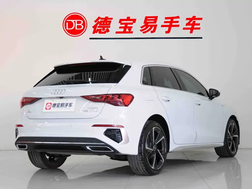 Audi A3 2024 из CN, фото 3