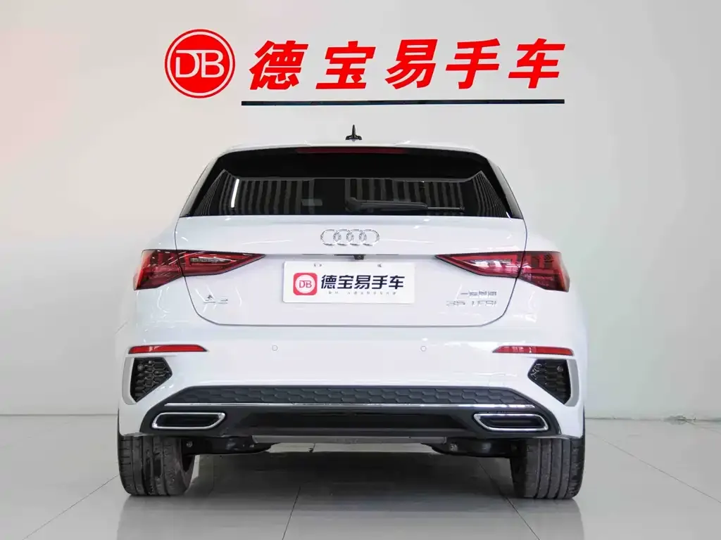 Audi A3 2024 из CN, фото 2