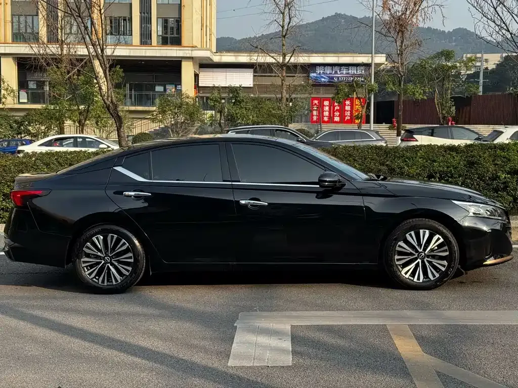 Nissan Teana 2025 из CN, фото 3