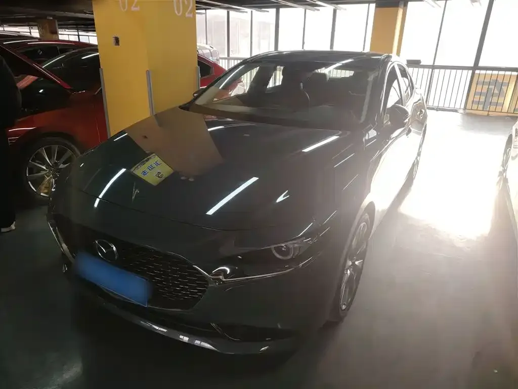 Mazda 3 Axela 2024 из CN, фото 1