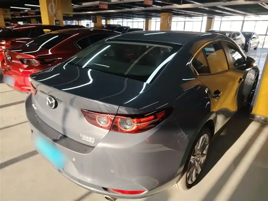 Mazda 3 Axela 2024 из CN, фото 10