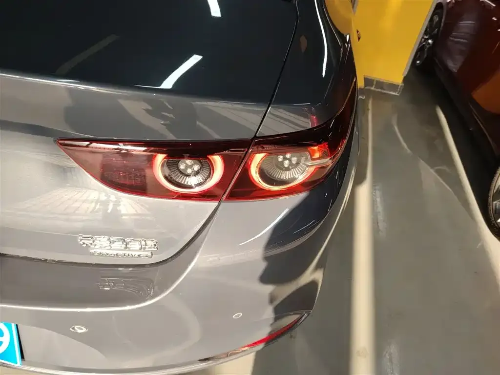 Mazda 3 Axela 2024 из CN, фото 4