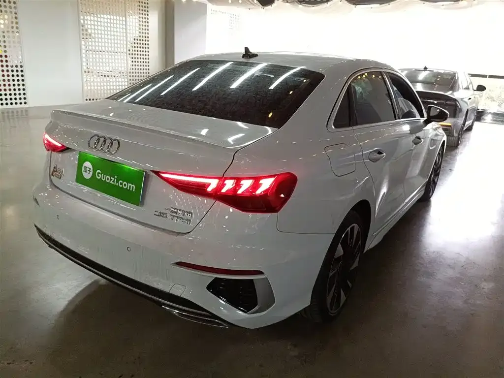 Audi A3 2023 из CN, фото 7