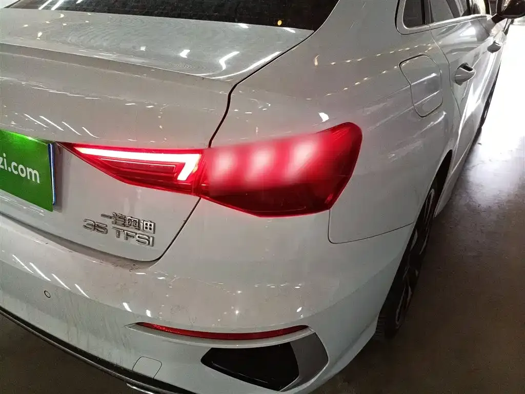 Audi A3 2023 из CN, фото 8
