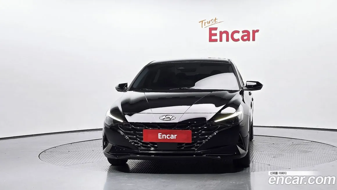 Hyundai AVANTE — фото 3
