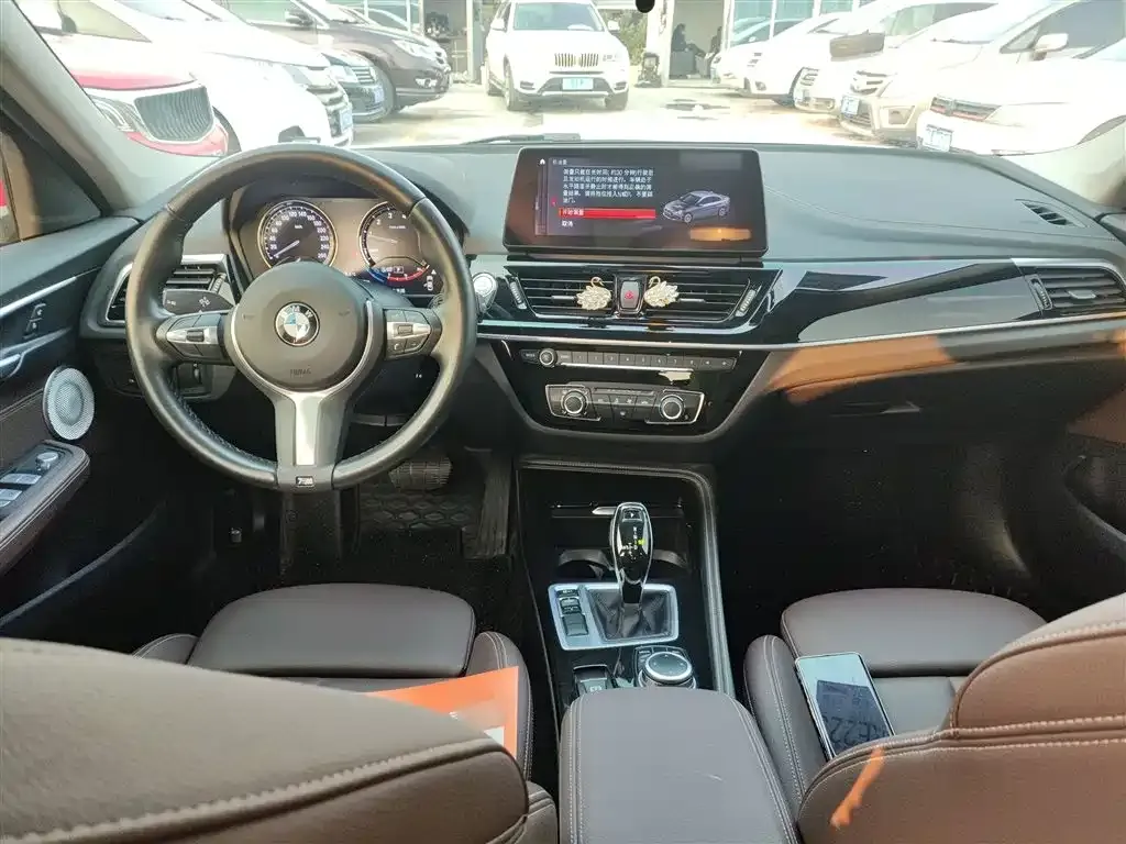 BMW 1 Series 2023 из CN, фото 10