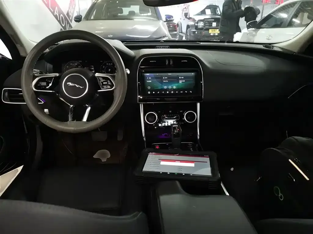 Jaguar XEL 2021 из CN, фото 10