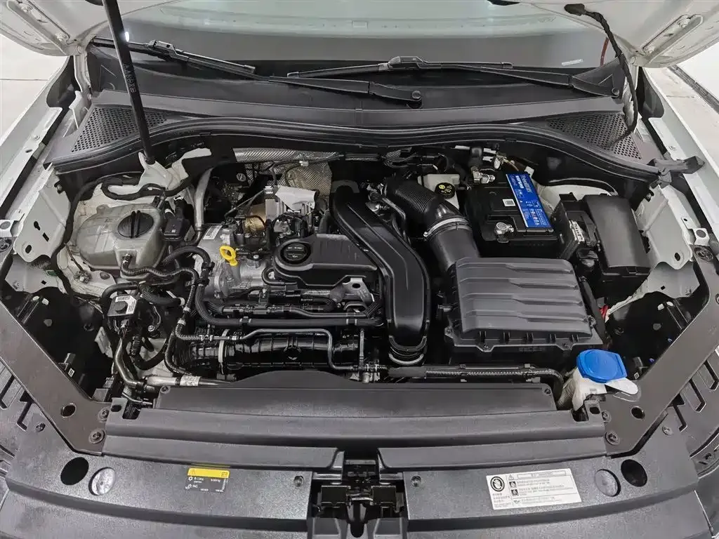 Volkswagen Tiguan L 2023 из CN, фото 6