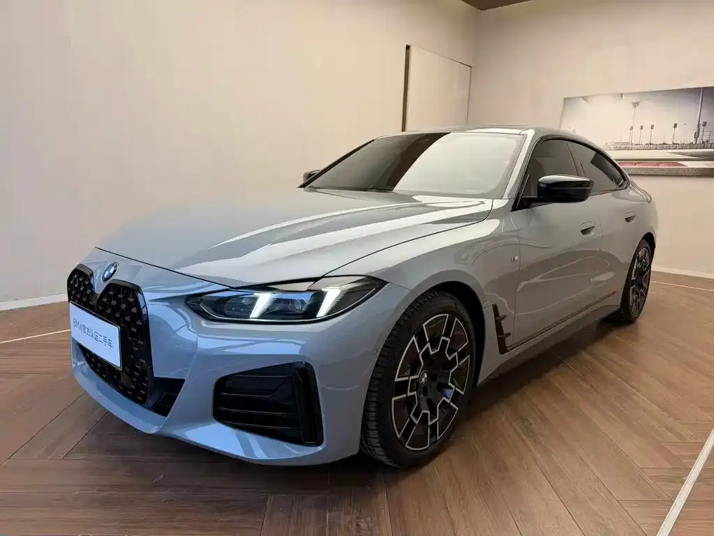 BMW 4 Series — фото 1
