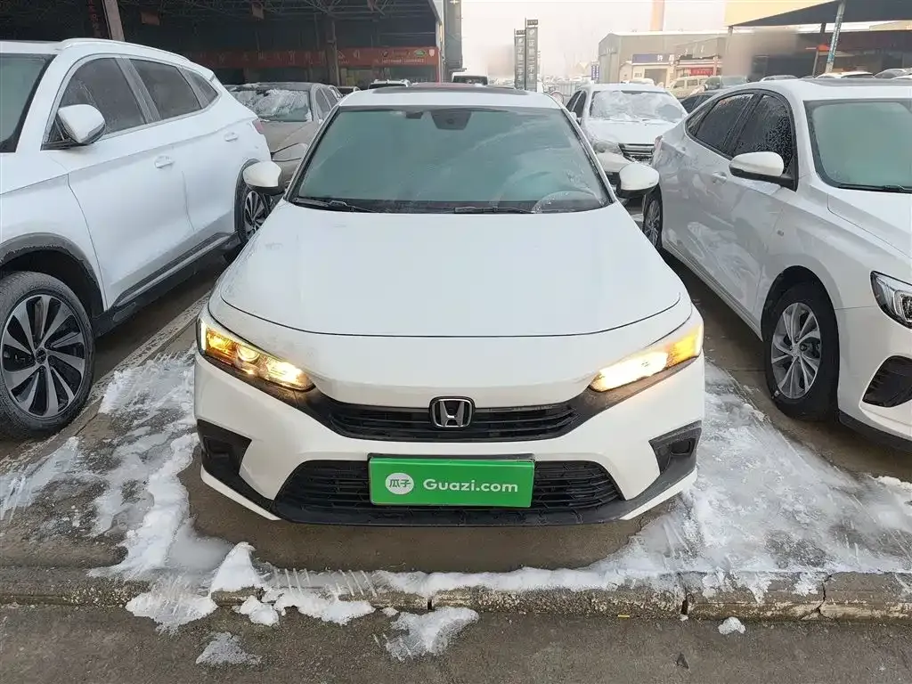 Honda Civic — фото 10