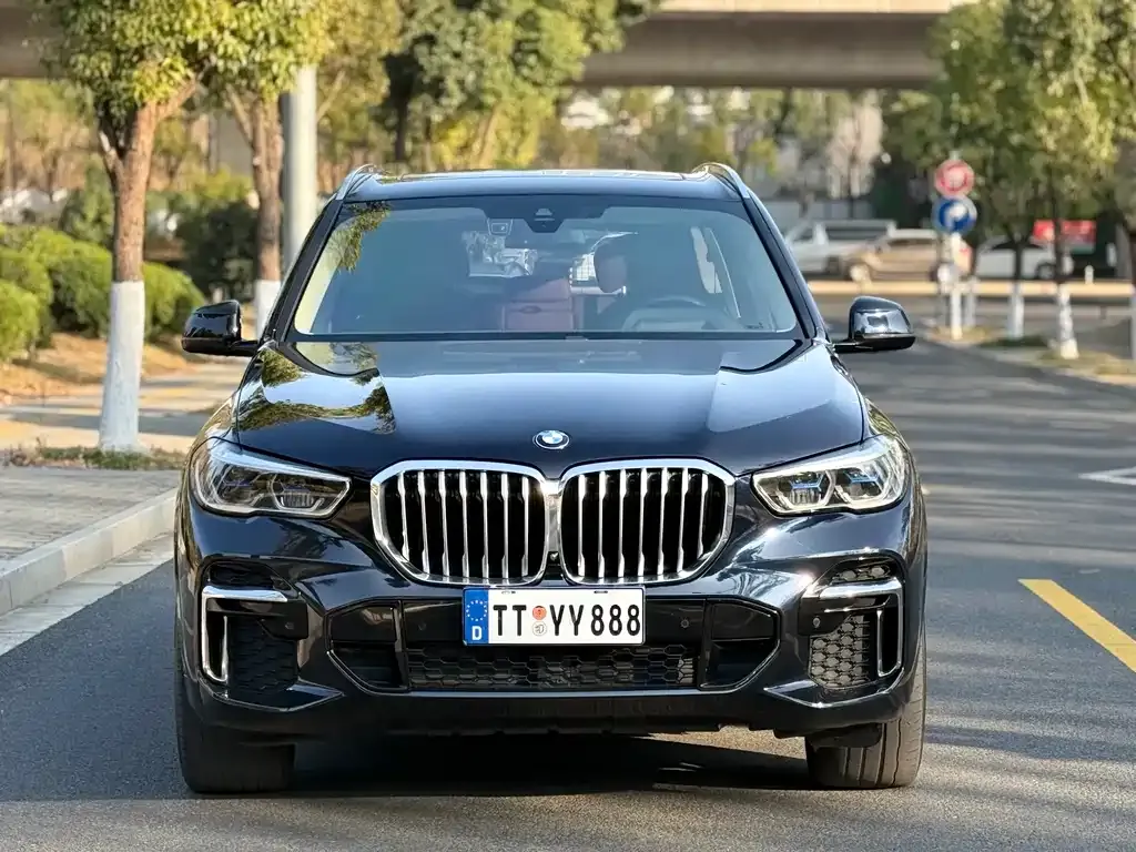 BMW X5 — фото 4