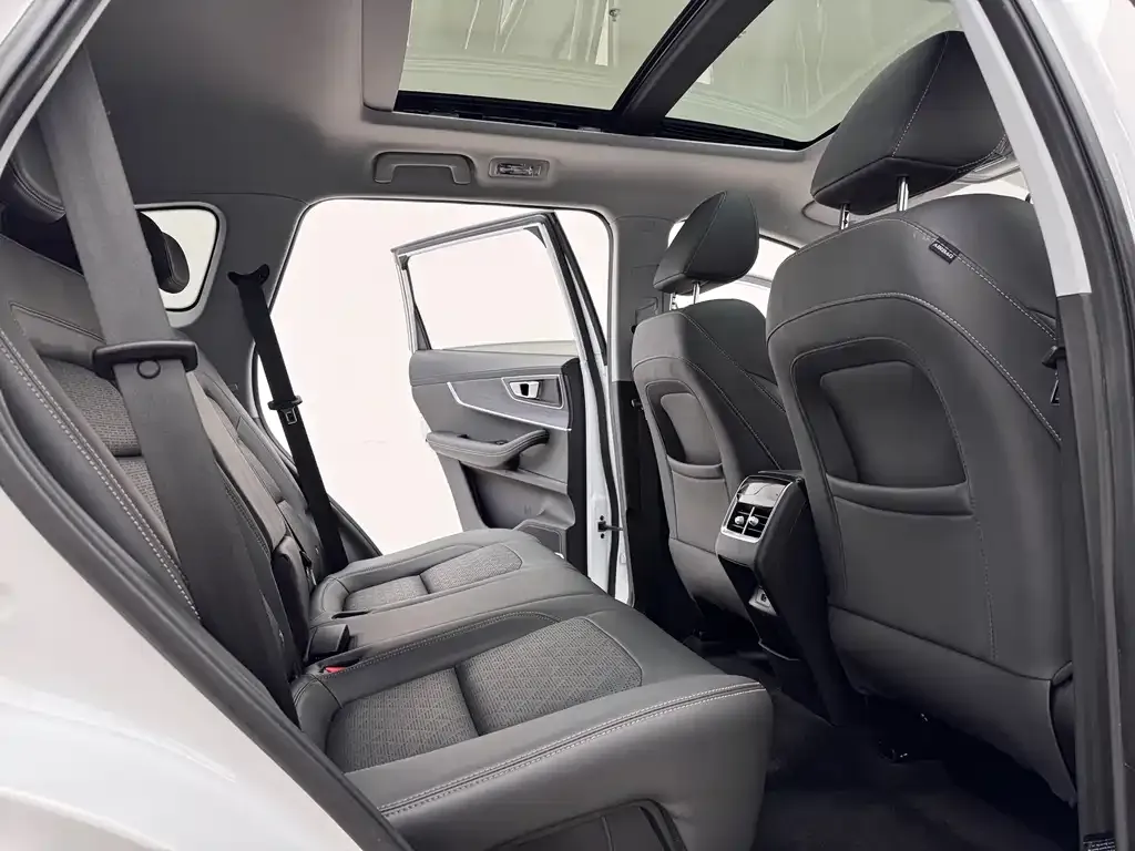 Chery Tiggo 8 2023 из CN, фото 10