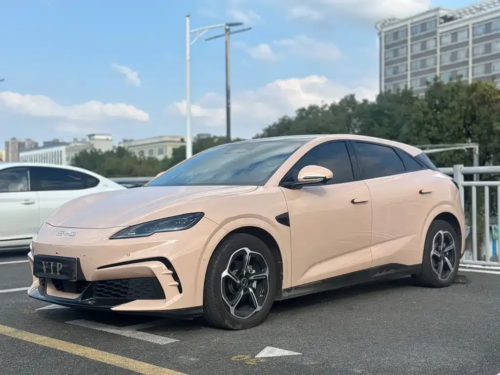 BYD Seal 06GT — фото 1