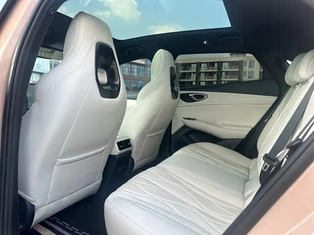 BYD Seal 06GT — фото 6