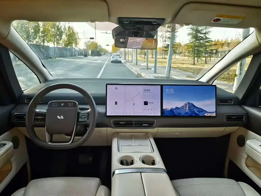 Li Auto MEGA 2024 из CN, фото 8