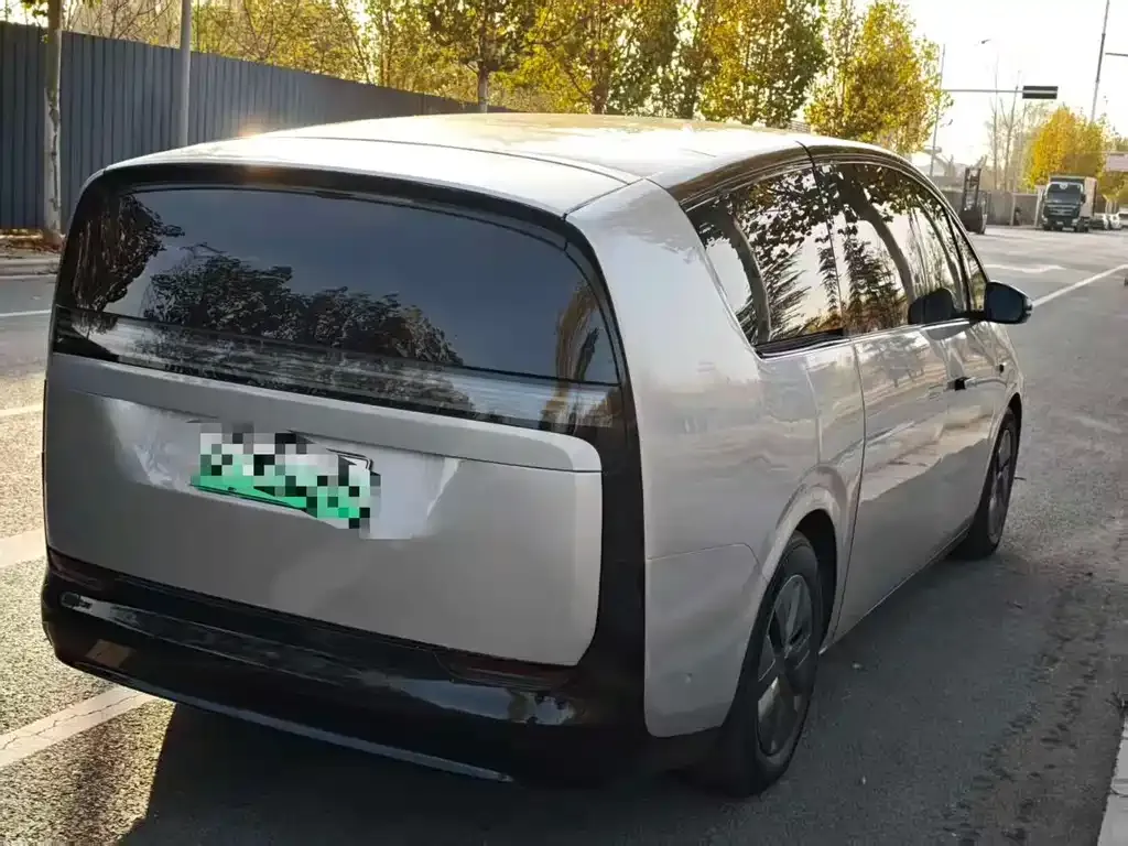 Li Auto MEGA 2024 из CN, фото 5