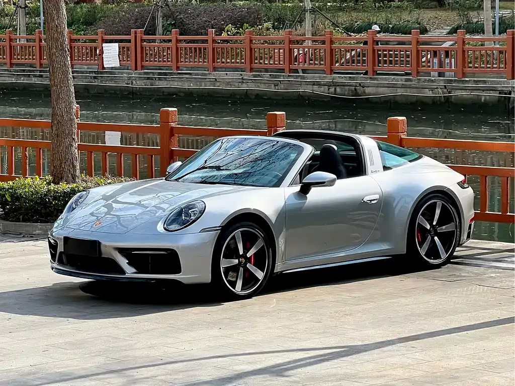 Porsche 911 2022 из CN, фото 1