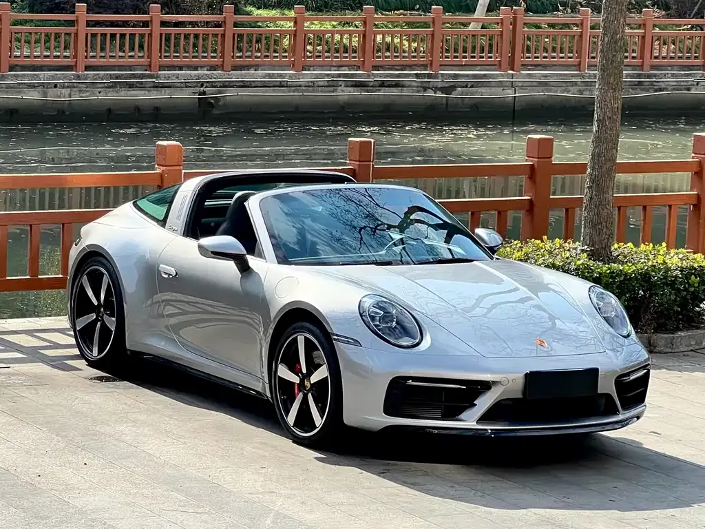Porsche 911 2022 из CN, фото 9